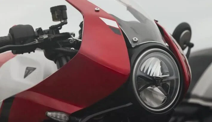 ¿Cuándo se lanza la Triumph Thruxton 400 2026?