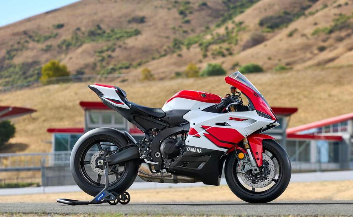 Yamaha edición especial 70 aniversario