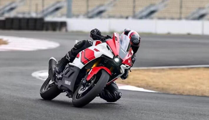 Yamaha R3 Edición Especial del 70.º Aniversario: en qué se diferencia