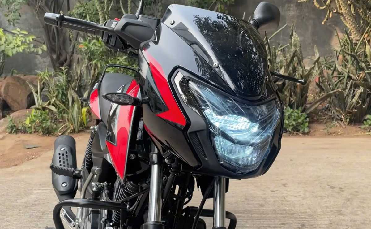 Bajaj Pulsar 125