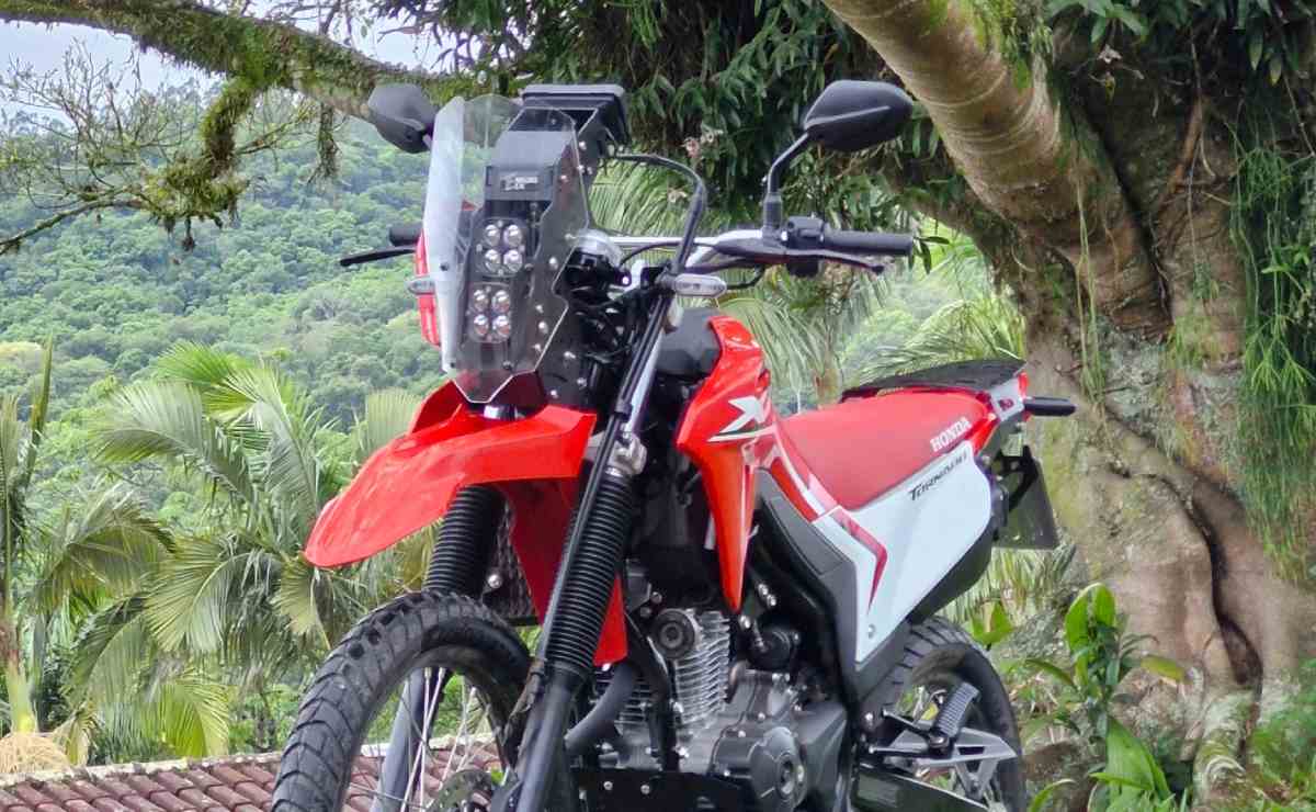 honda tornado torre navegacion 1 Honda XR 300 L Tornado Torre de Navegación