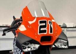 Cómo es el Super Duke Racing Kit para las naked de KTM