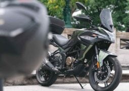 Voge 300DS 2026: calefacción, pantalla TFT y puertos de carga para esta moto adventure