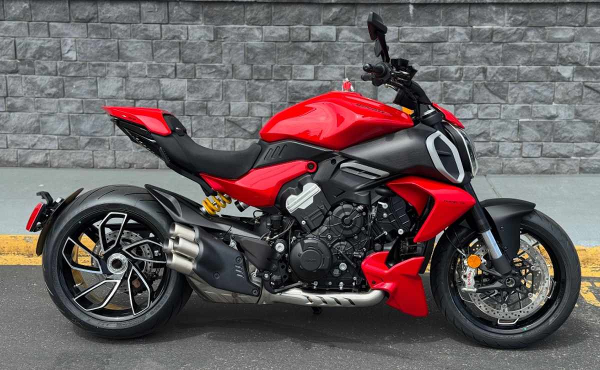 moto ducati diavel v4 Moto Ducati Diavel V4