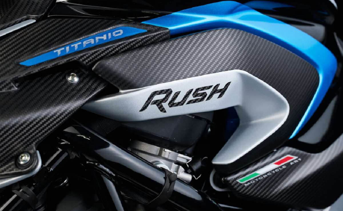 MV Agusta Rush Titanio