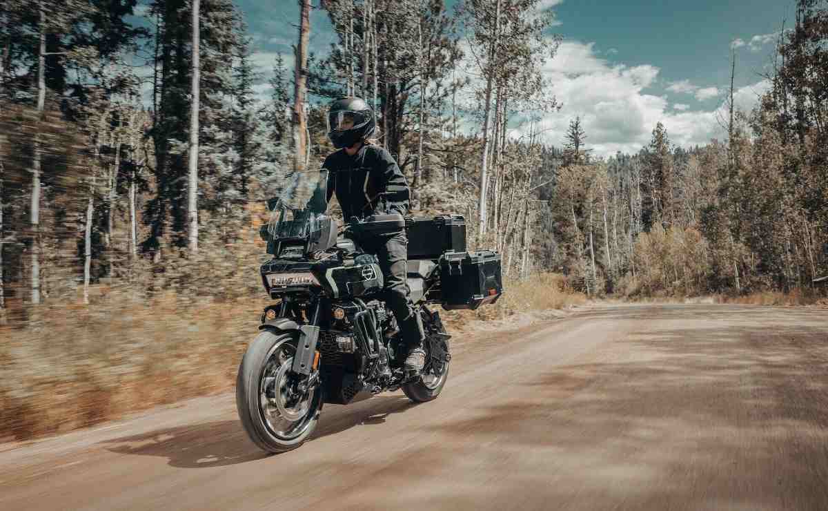 Moto trail Harley-Davidson Pan America 1250 Limited