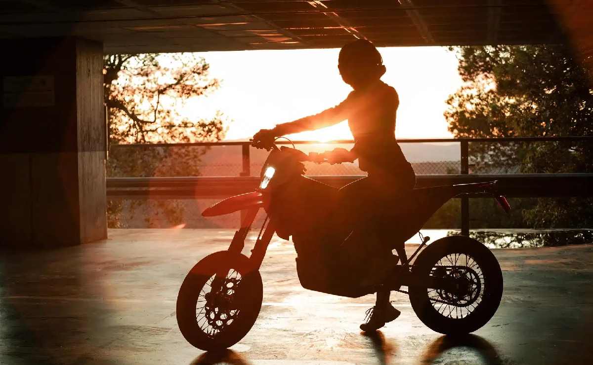 Motos Stark Future balance 2025