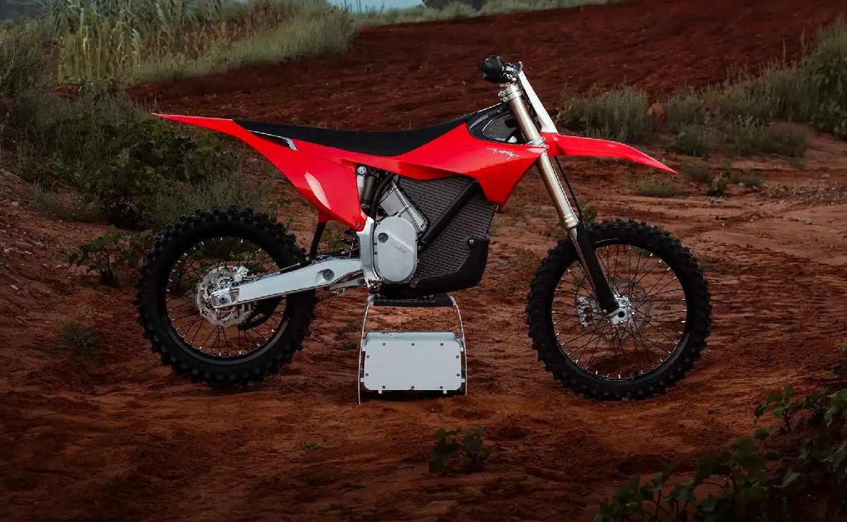 Motos Stark Future balance 2025