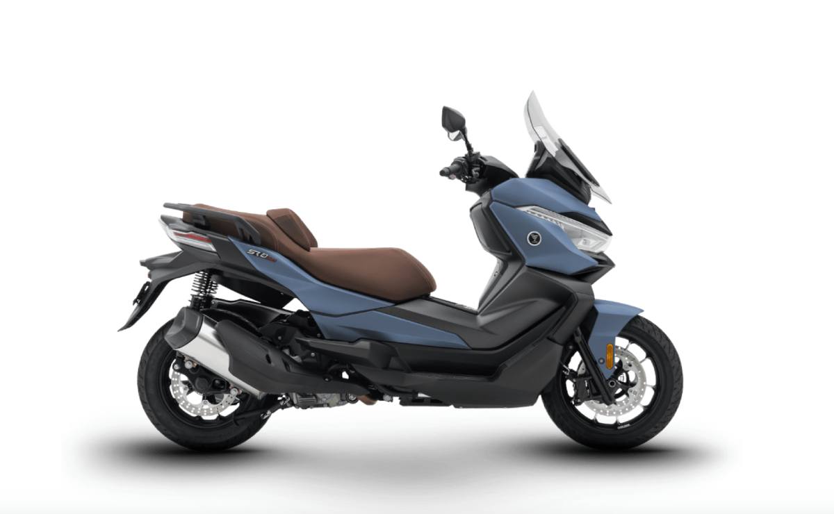 Voge SR4 Max Vs Yamaha XMax 300