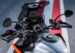 KTM 1390 Super Duke GT