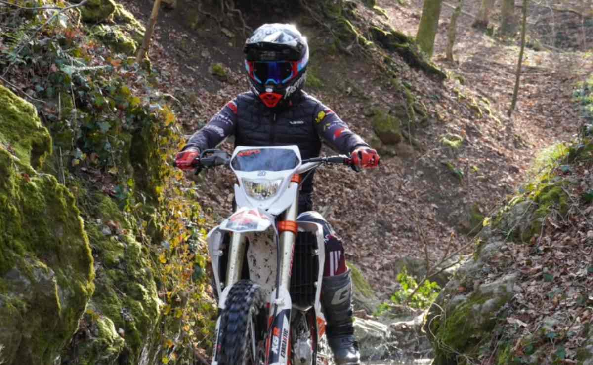 Moto Enduro Kayo K6R