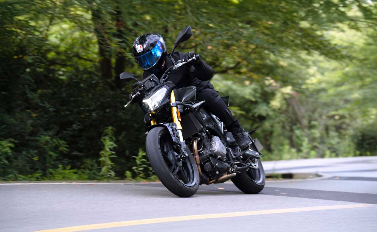 moto naked morbidelli f352 lanzamiento 2 Moto naked Morbidelli F352 lanzamiento