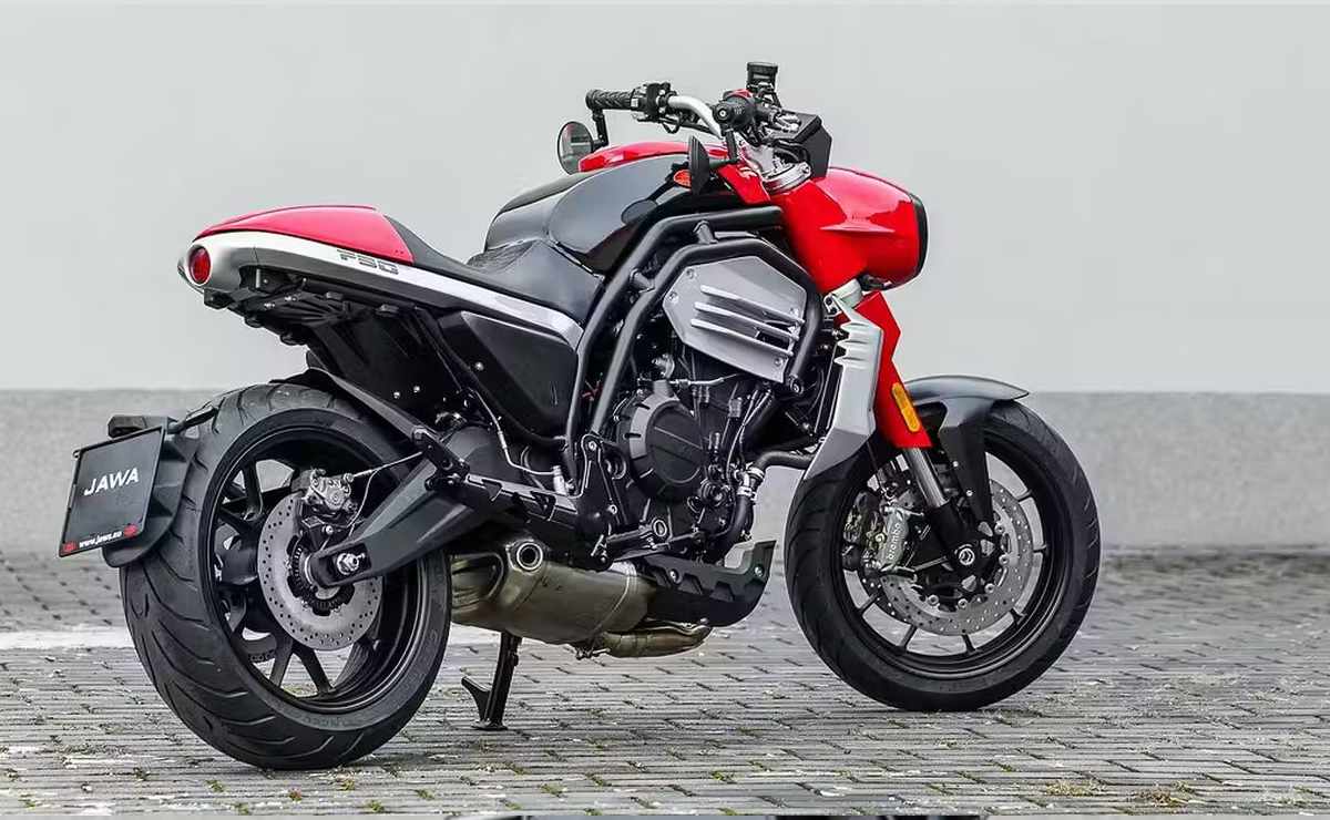 Moto neo-retro Jawa 730 Twin