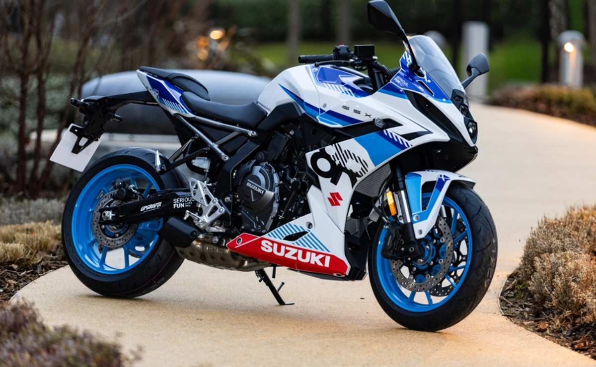 suzuki gsx 8r 1 Suzuki GSX-8R