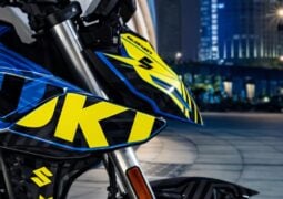 Suzuki GSX-8S Blue Flash