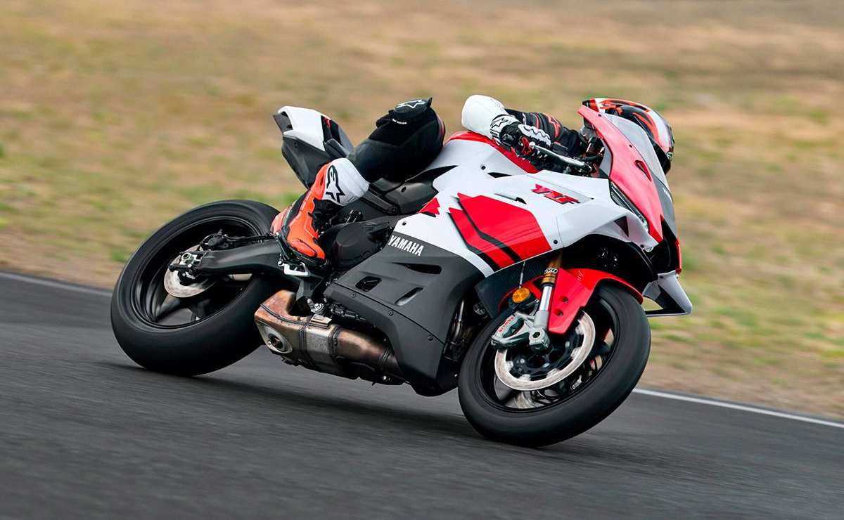 Yamaha R9 70 Aniversario: diseño y equipamiento 