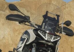Cuál es el nuevo precio de la Aprilia Tuareg 660 y cómo queda frente a la Yamaha Ténéré 700