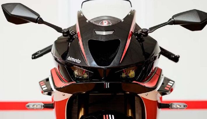 Bimota KB399: Con ADN de la Kawasaki Ninja ZX-4RR