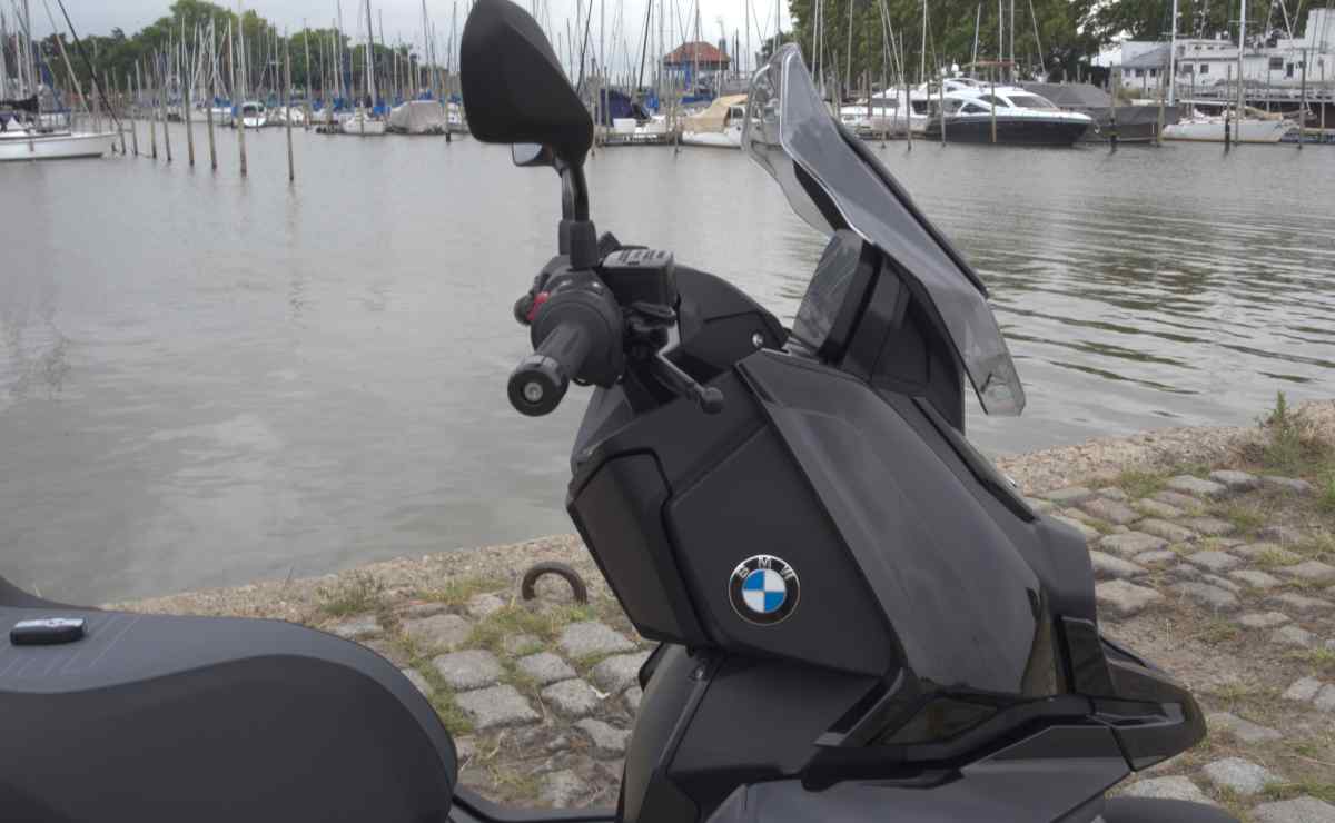 BMW C400X Test Ride