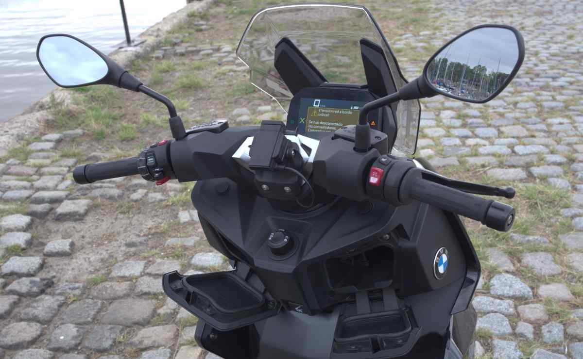 BMW C400X Test Ride