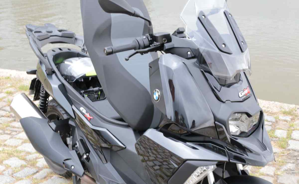 BMW C400X Test Ride
