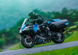 Kawasaki moto hidrógeno