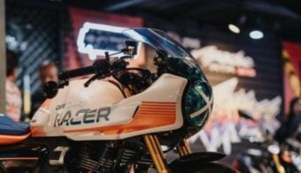 Moto Cafe racer TVS