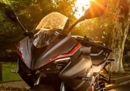 QJMotor SRK 250 RS, una moto deportiva de baja cilindrada pero con mucho carácter