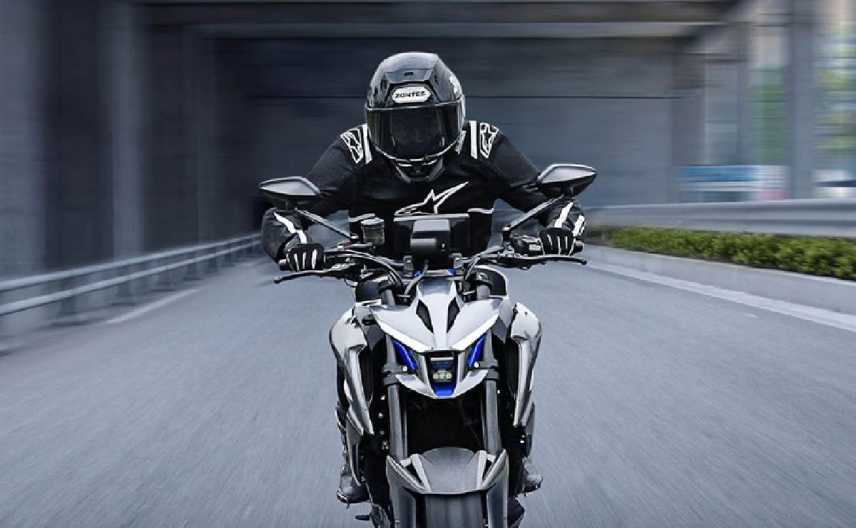 moto naked zontes 703r Cómo está equipada la nueva moto naked de Zontes