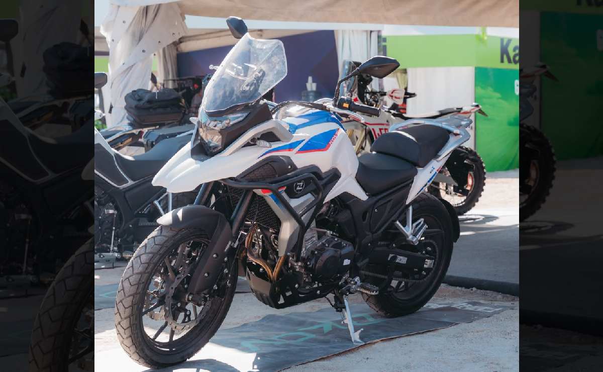 Moto trail Kove 400X