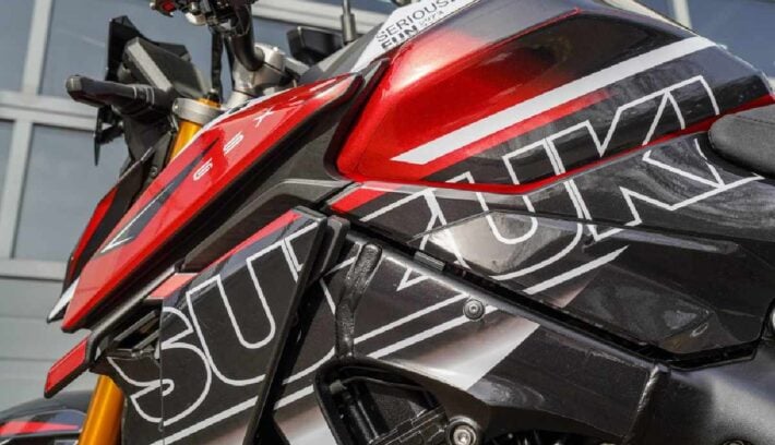 Suzuki renueva la imagen de sus naked más buscadas