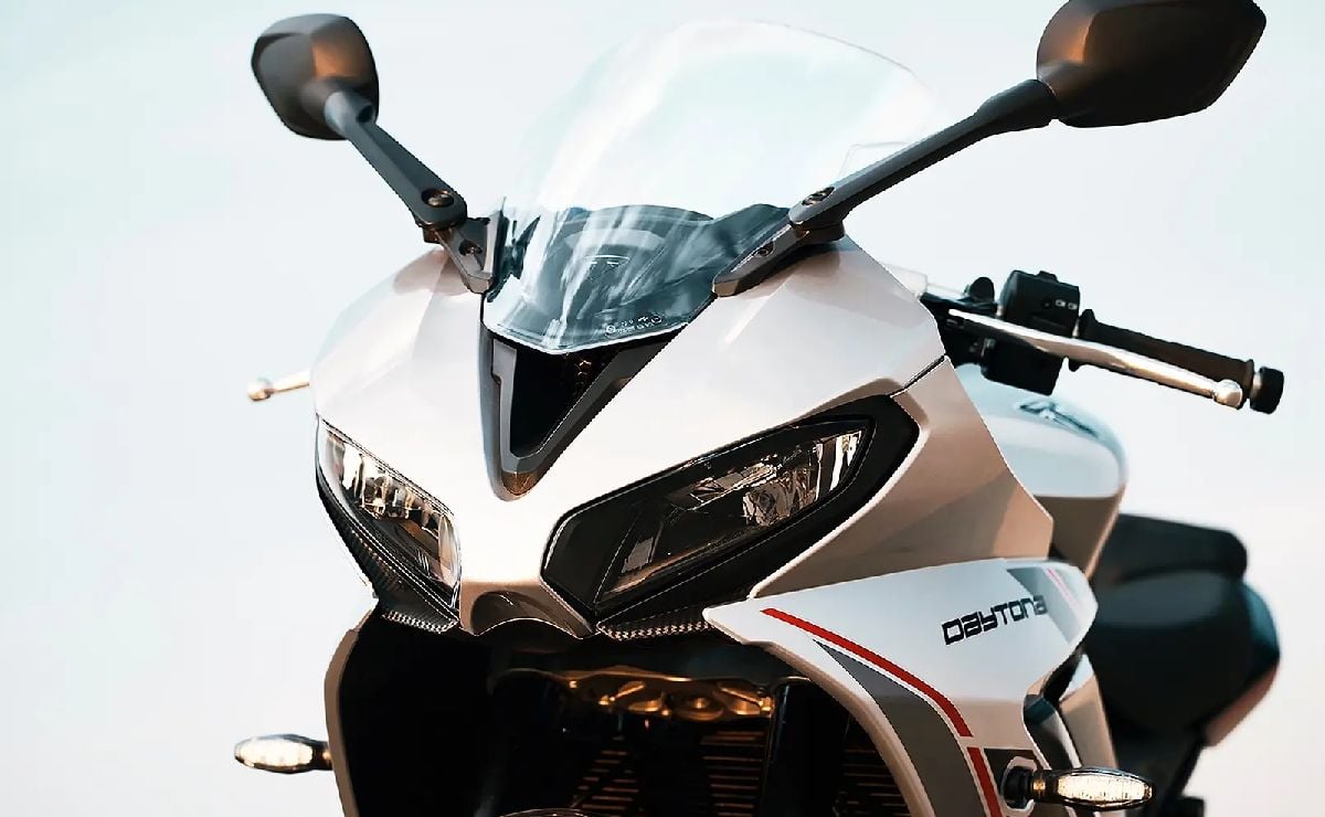 triumph daytona 660 2026 1 1 Triumph Dayton 660 2026: diferencias con la que se vende en Argentina