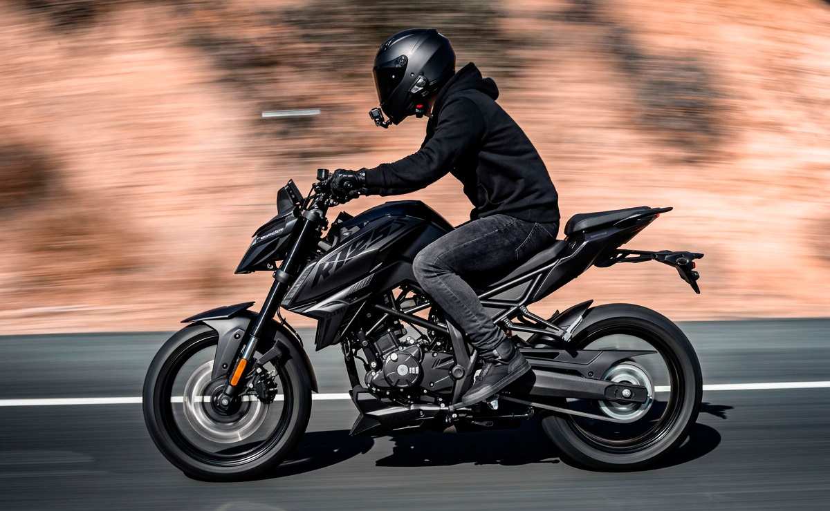 voge 125rs vs honda cb125f 1 Voge 125RS vs Honda CB 125F: dos maneras de ver el mismo segmento