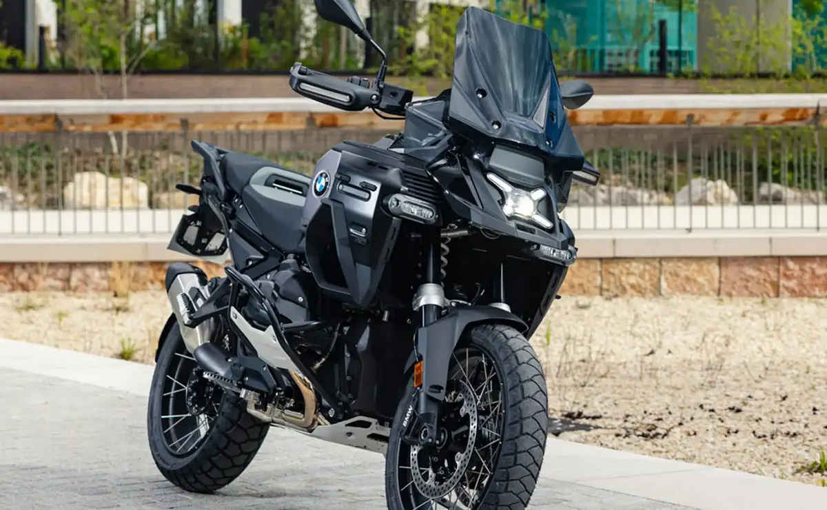 BMW R1300 GS Adventure Black