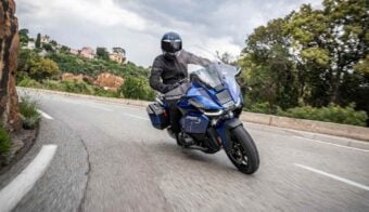 BMW R1300 RT: Más potencia y una base completamente nueva