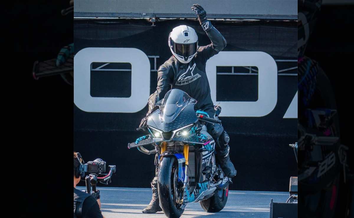 CFMoto V4 SR-RR: La primera superbike de 1000cc desarrollada por una marca China
