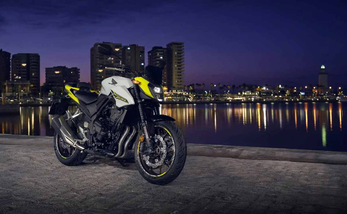 Honda CB500 Hornet 2026