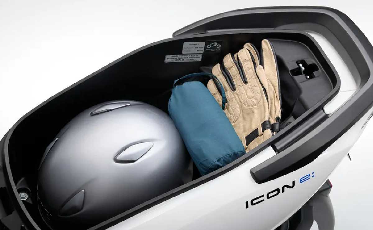 Honda Icon E