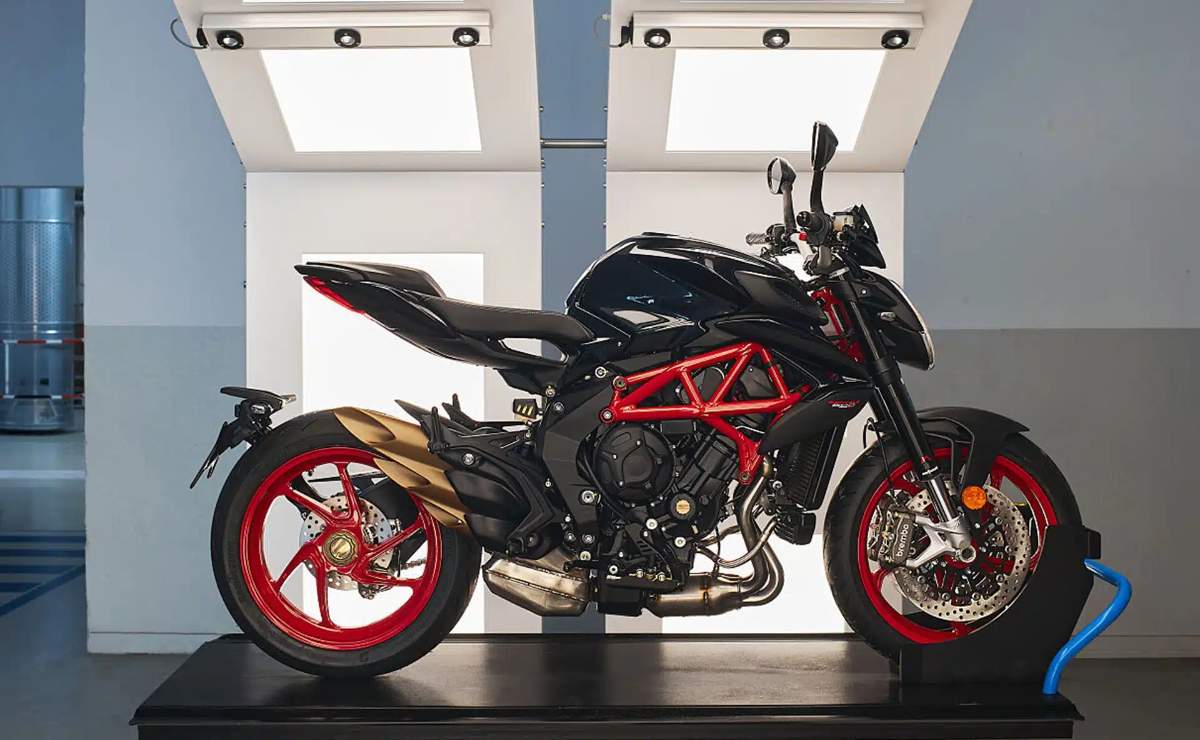 MV Agusta Brutale 800 Carbonio