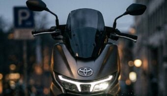 Moto Scooter Toyota
