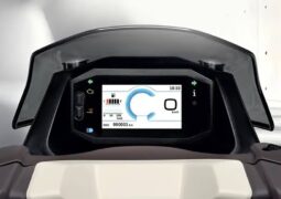 Suzuki Burgman Street: Más tecnología y una versión con pantalla TFT