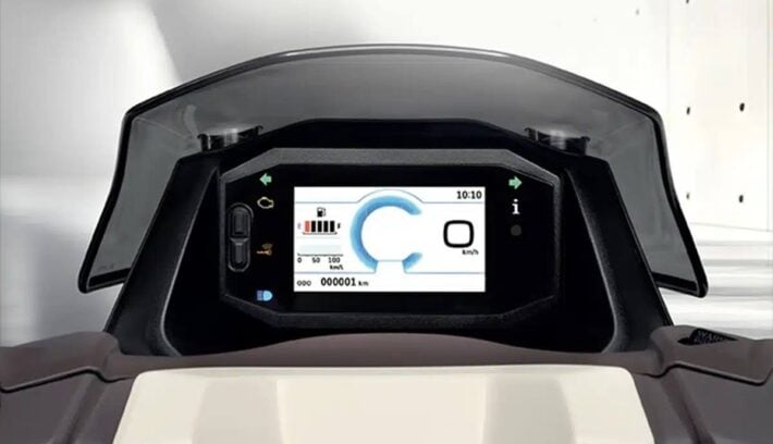 Suzuki Burgman Street: Más tecnología y una versión con pantalla TFT