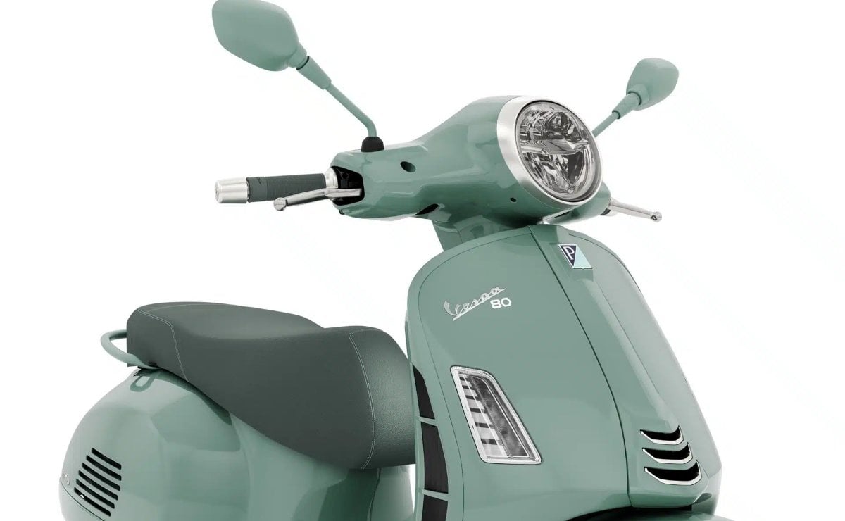 Vespa 80 Aniversario