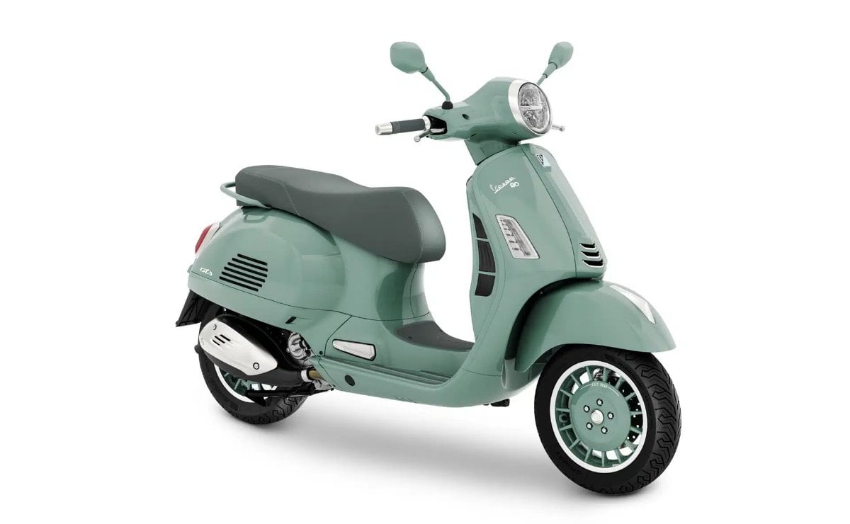 Vespa 80 Aniversario