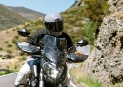 Bajaj Moto trail