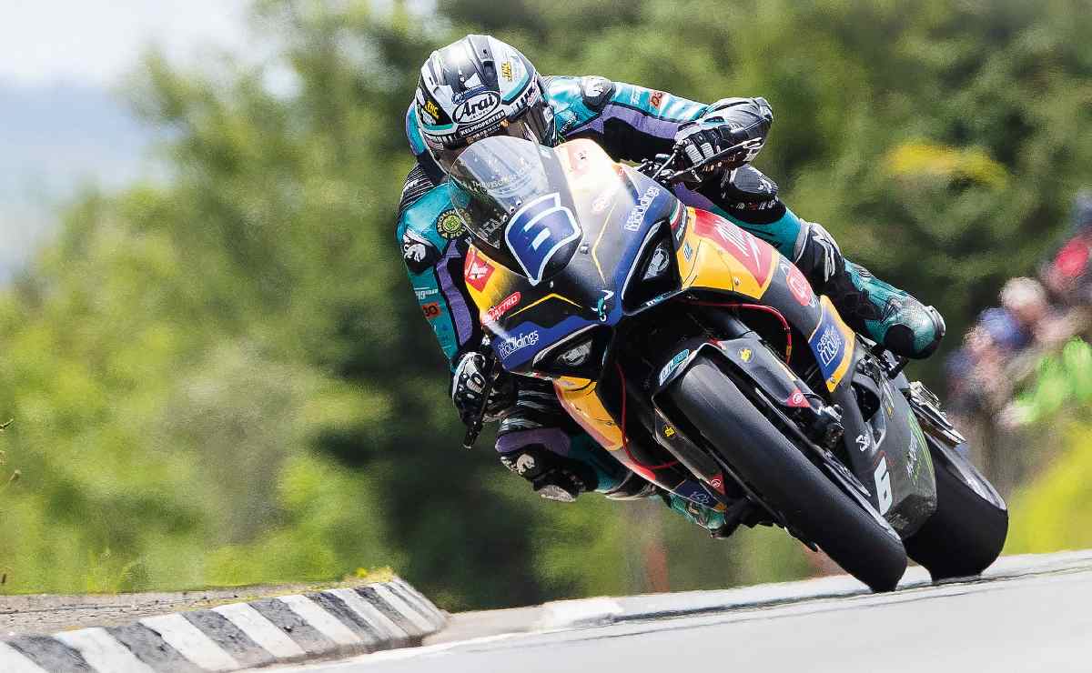 carrera mas polemica iomtt TT Isla de Man, la carrera de motos más polémica