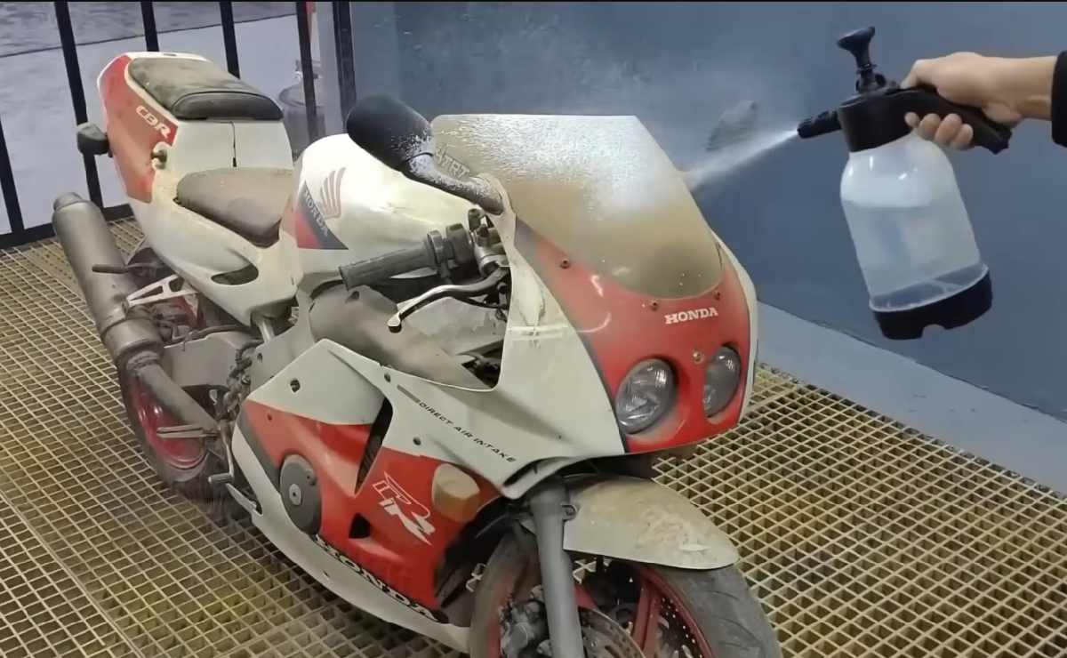 Honda RC250RR