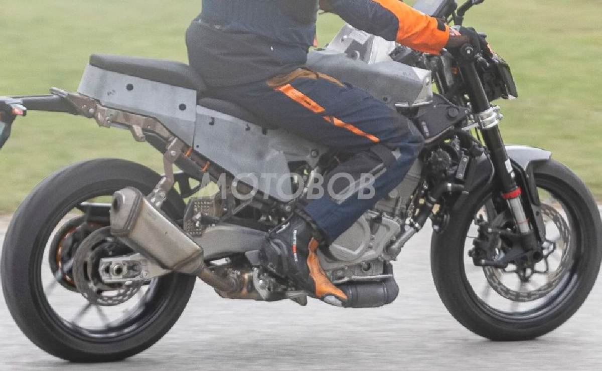 KTM 490 Duke
