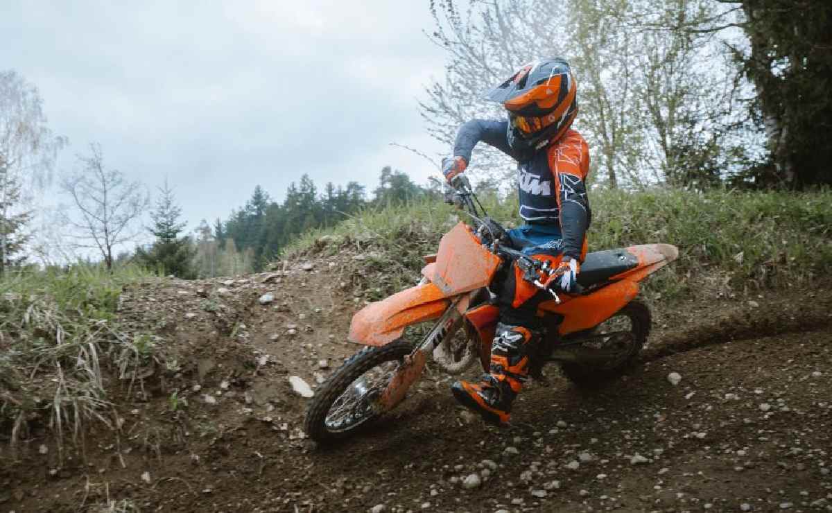KTM Familia SX 2027