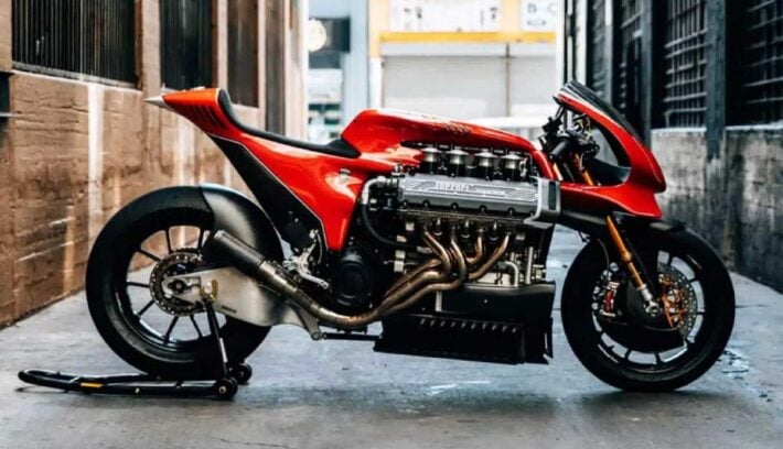Moto Motor Ferrari